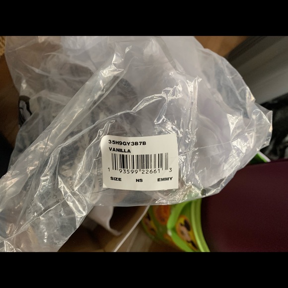 Michael Kors Emmy LG Dome Backpack (Vanilla) - Picture 5 of 14